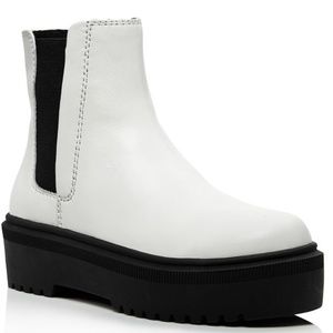 AQUA Women's Loren Platform Ankle Boots